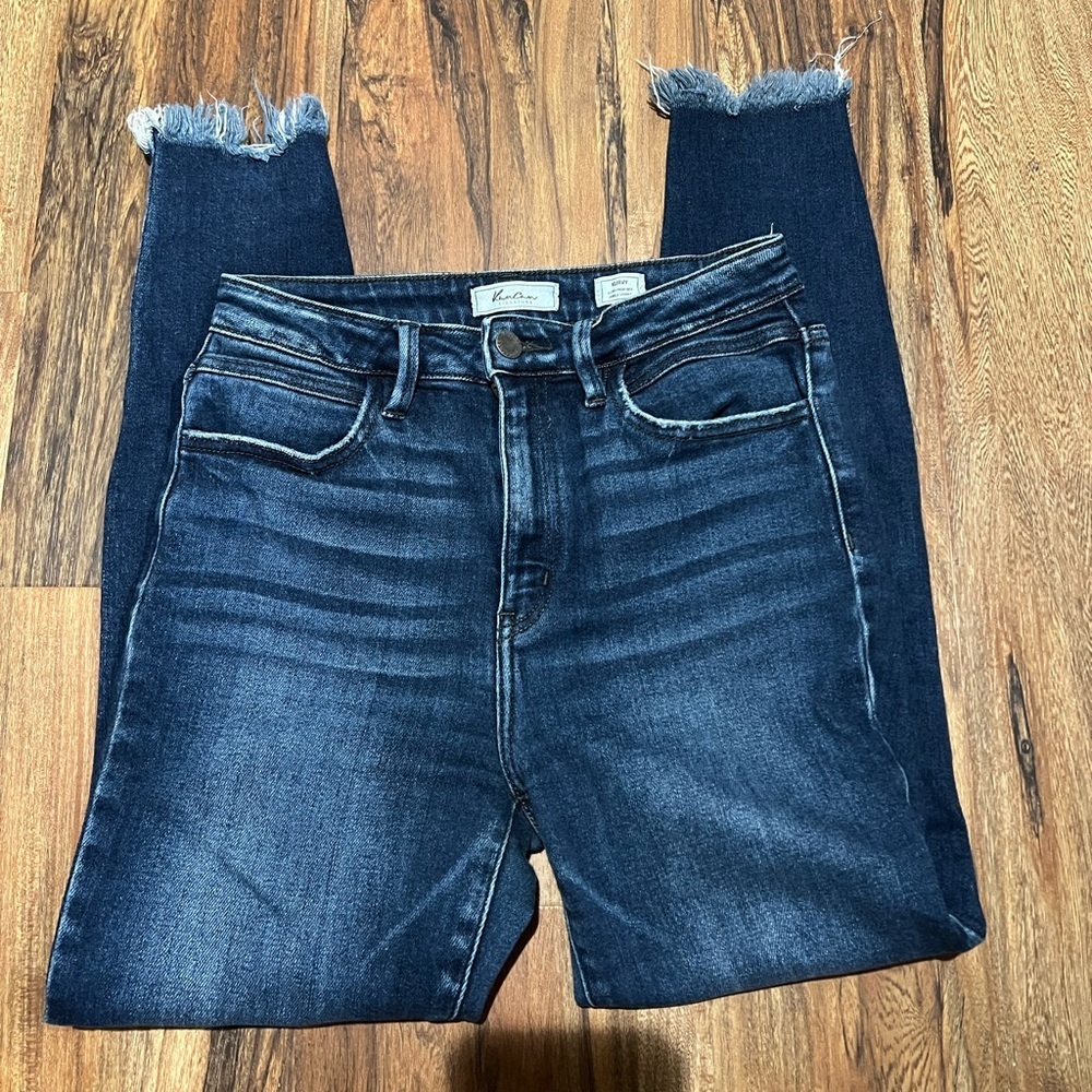 KanCan Kurvy Dark Blue Jeans Size 26 EUC Ultra High Rise Ankle Skinny